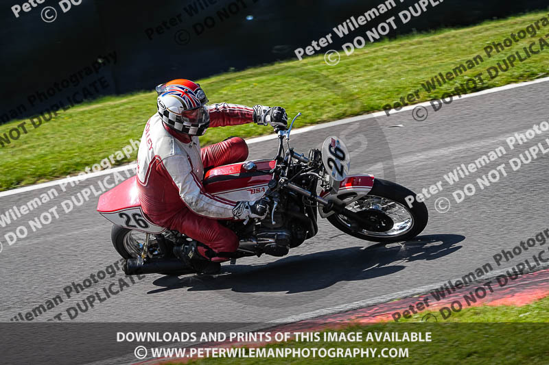 Vintage motorcycle club;eventdigitalimages;mallory park;mallory park trackday photographs;no limits trackdays;peter wileman photography;trackday digital images;trackday photos;vmcc festival 1000 bikes photographs